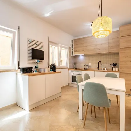 Xalavar Apartment